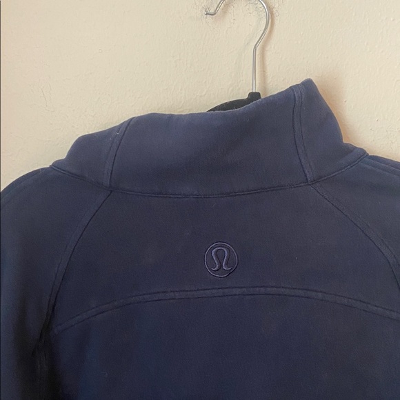 Lululemon Scuba Half Zip Hoodie Navy Blue Size M/L Cropped - Picture 5 of 5